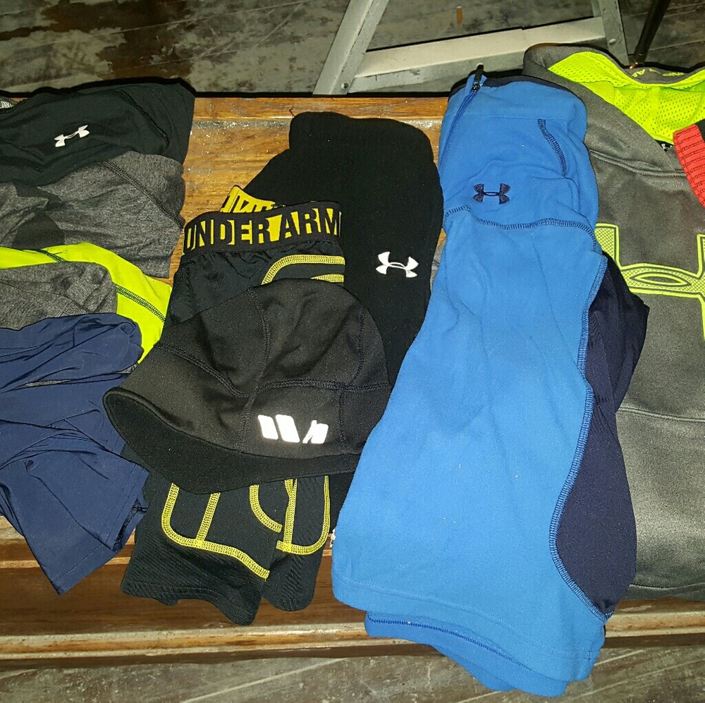 Underarmor clothing kids boys